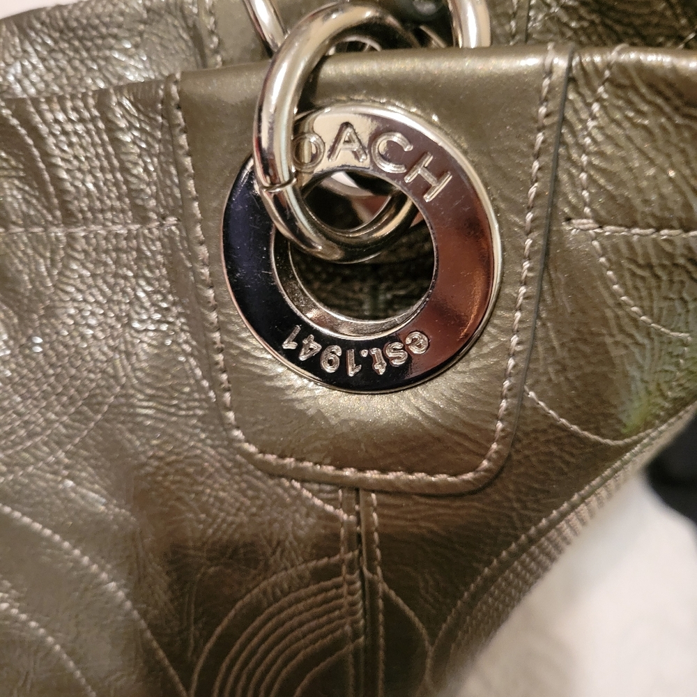Vintage Y2K Coach Alex Patent Leather Op Art Shoulder Handbag Tote (Style 14265) - Picture 6 of 7